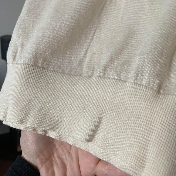 Filippa K Off -White Merino Wool V-Neck Sweater Pullover Size M - Picture 3 of 7